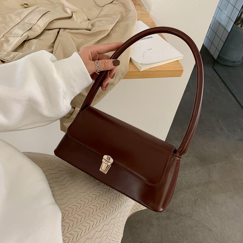 Women's Autumn Winter Baguette Fashion Retro Underarm Versatile Elegant Handbag Shoulder Bag