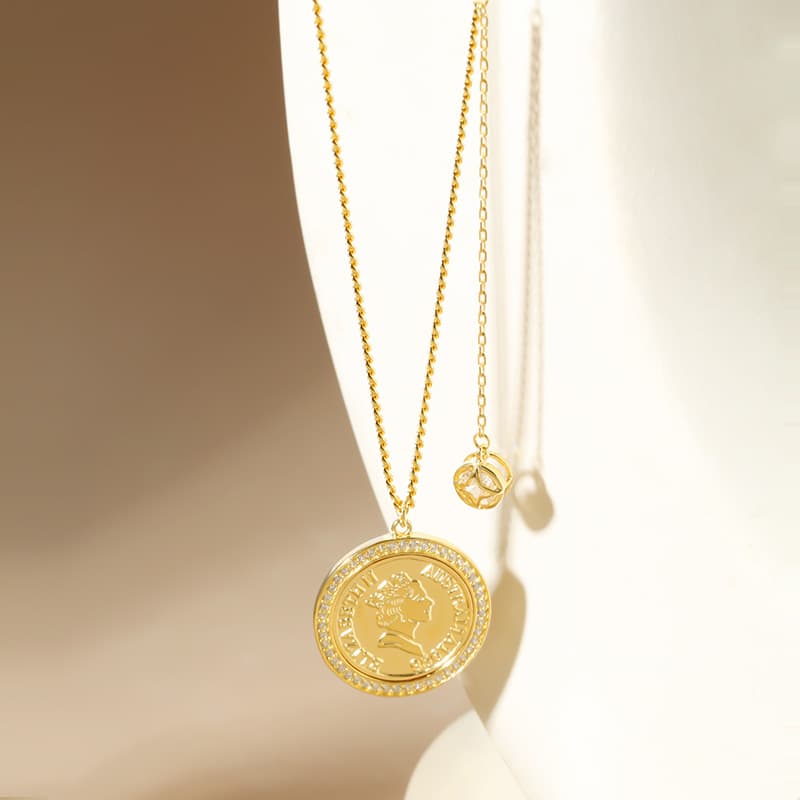 Sterling Silver Necklace Queen's Head Women's Woolen Chain Autumn and Winter Light Luxury High-End Niche Design Ins Jewelry Accessories