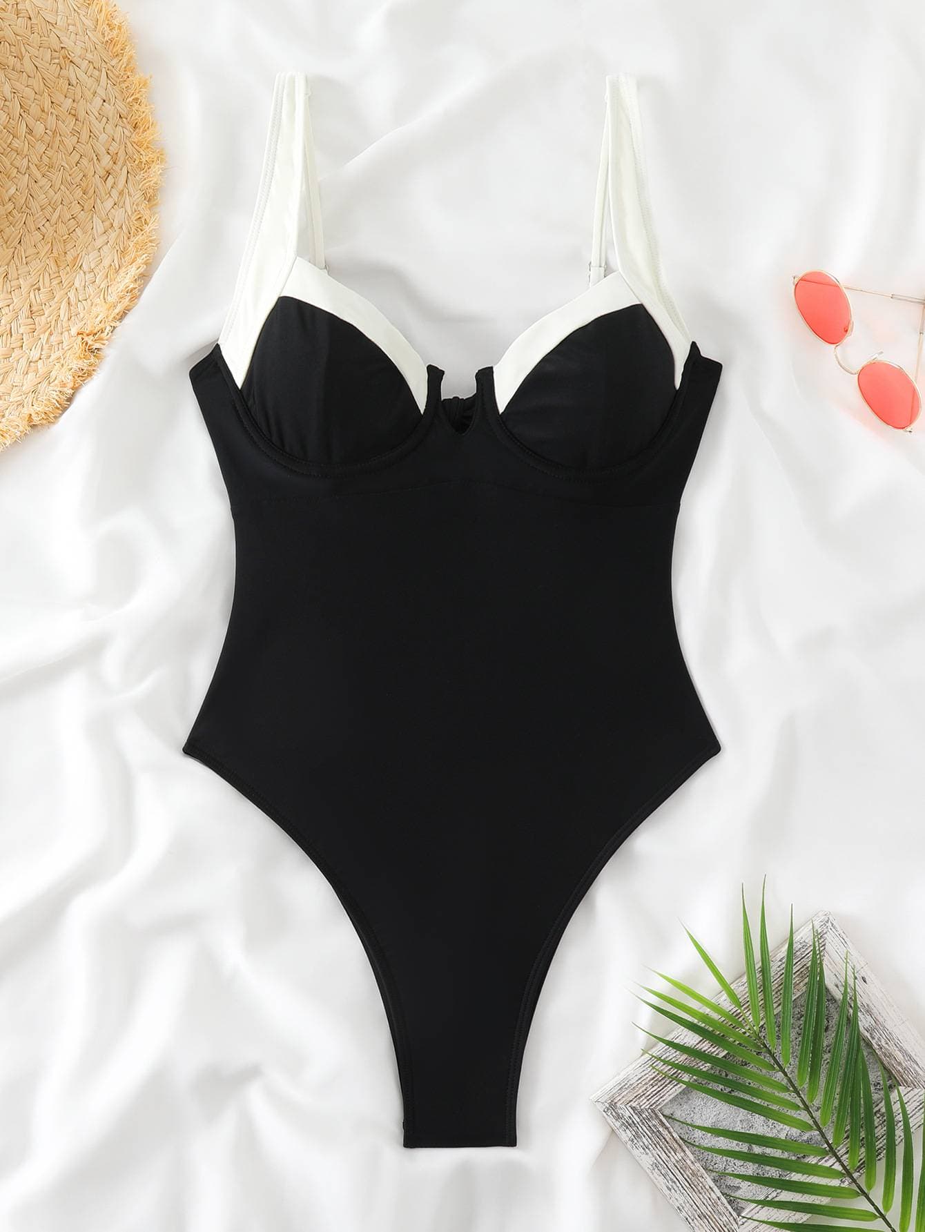 Women’s Clothing New Soft Steel Support Thick Shoulder Straps V Notch Summer Beach One Piece Swimsuit