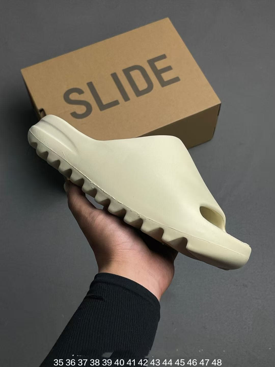Chaussons Yeezzyy Slide Granite confortables et polyvalents en EVA pour hommes et femmes