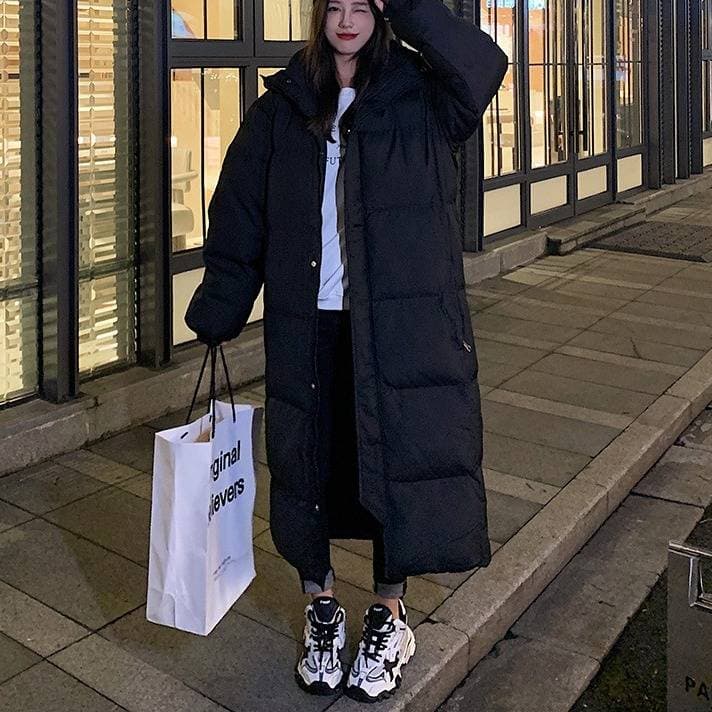 ​​Extra-Long Knee-Length Down Jacket For Women – Trendy Winter Coat With Thickened Insulation