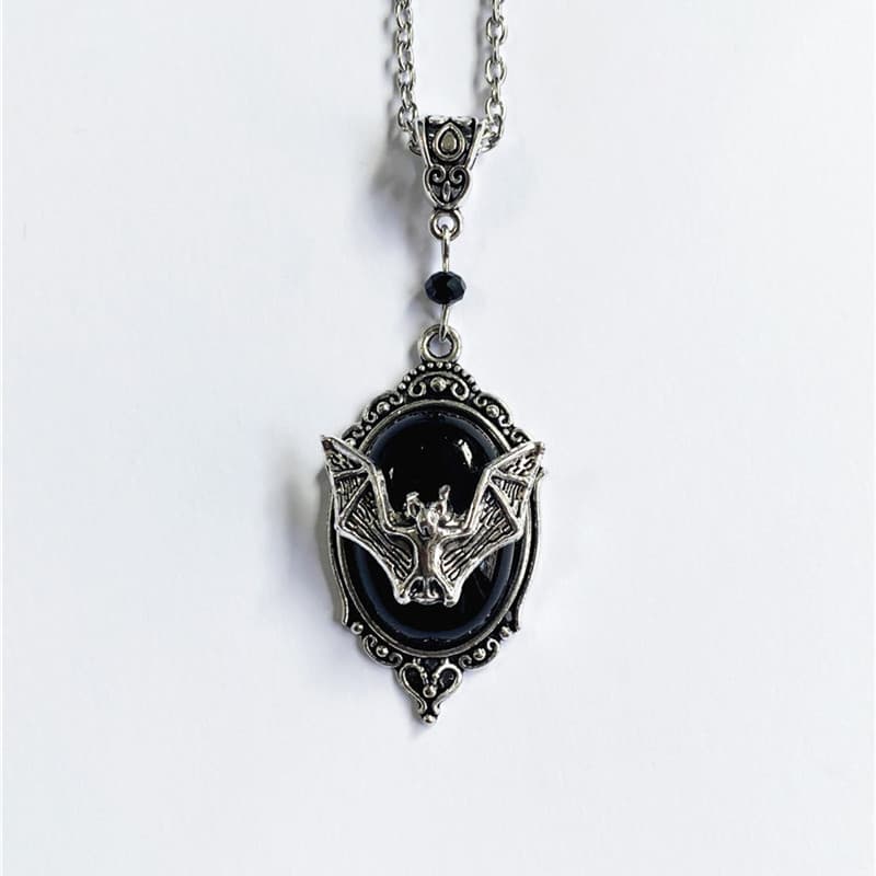 Cross-Border Foreign Trade Gothic Vampire Bat Necklace Factory Direct Sale