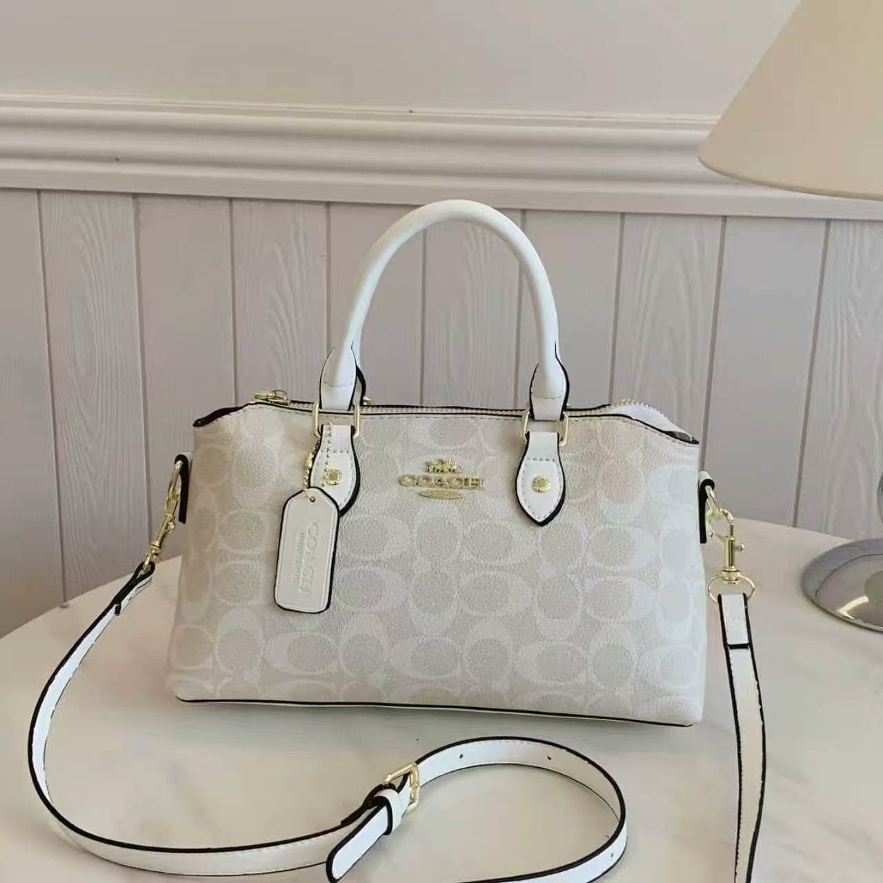 Sac à main Coach pour femme, modèle tonneau à imprimé monogramme vintage, sac bandoulière rétro à double poignée supérieure et bandoulière