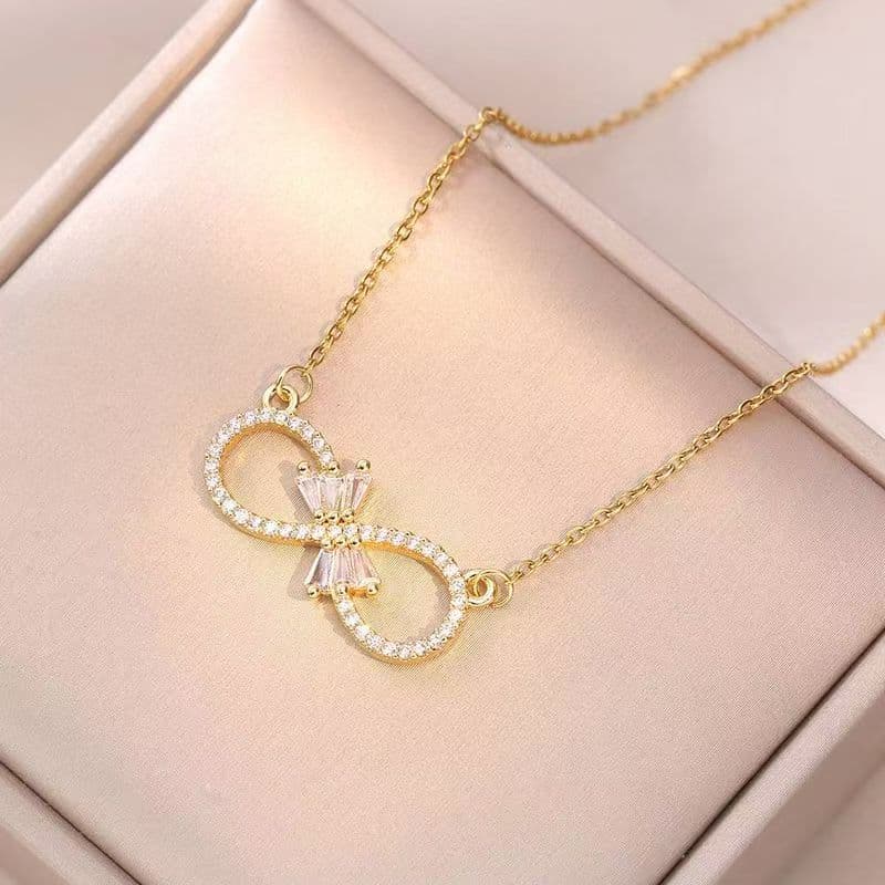 Simple And Fashionable Personality 8 Shaped Heart Micro Inlaid Zircon Versatile Temperament Women's Necklace Valentine's Day Gift