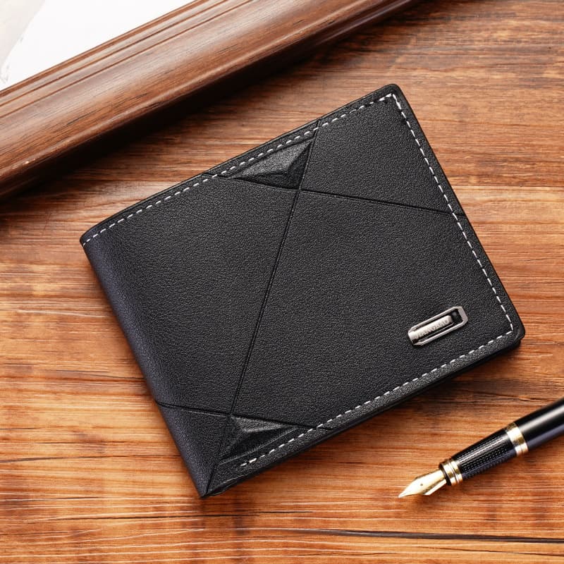 Portefeuille homme vintage à monogramme, format court, à deux volets, avec fente pour cartes et poche zippée pour la monnaie. Accessoires de voyag