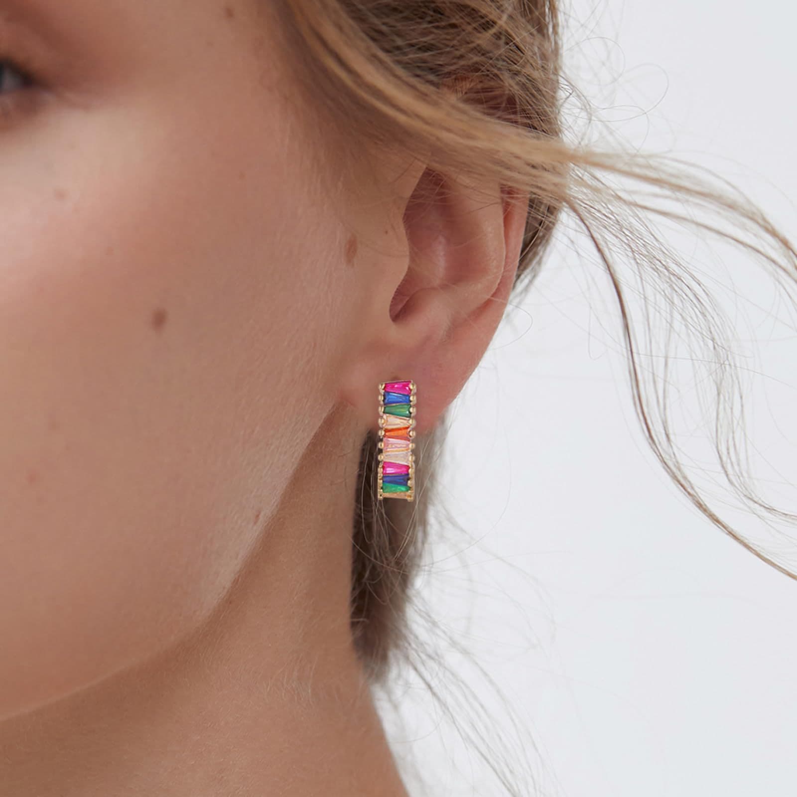 Brass With Real Gold Plating Fashionable And Colorful Zircon, Luxury U Shaped High End Ladies Earrings