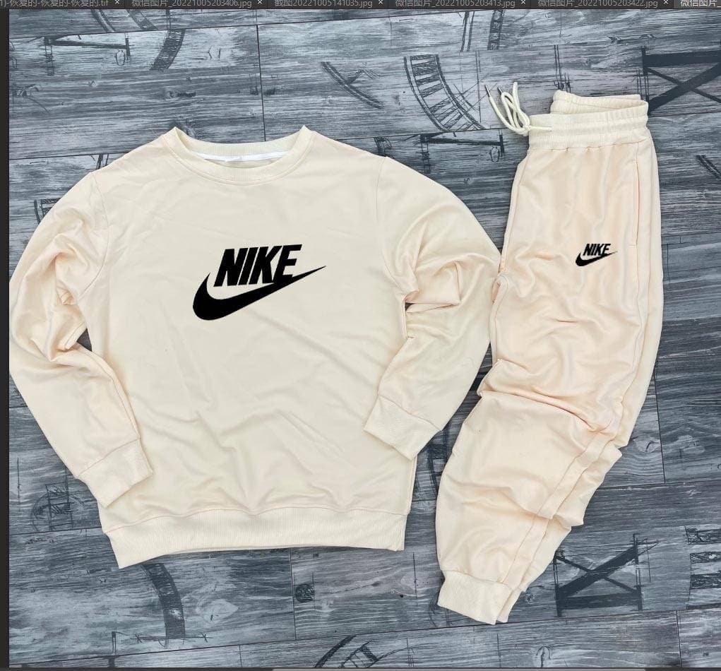 Nouveaux sweats, pulls et tenues de sport décontractées Nike pour hommes et femmes, collection automne-hiver.