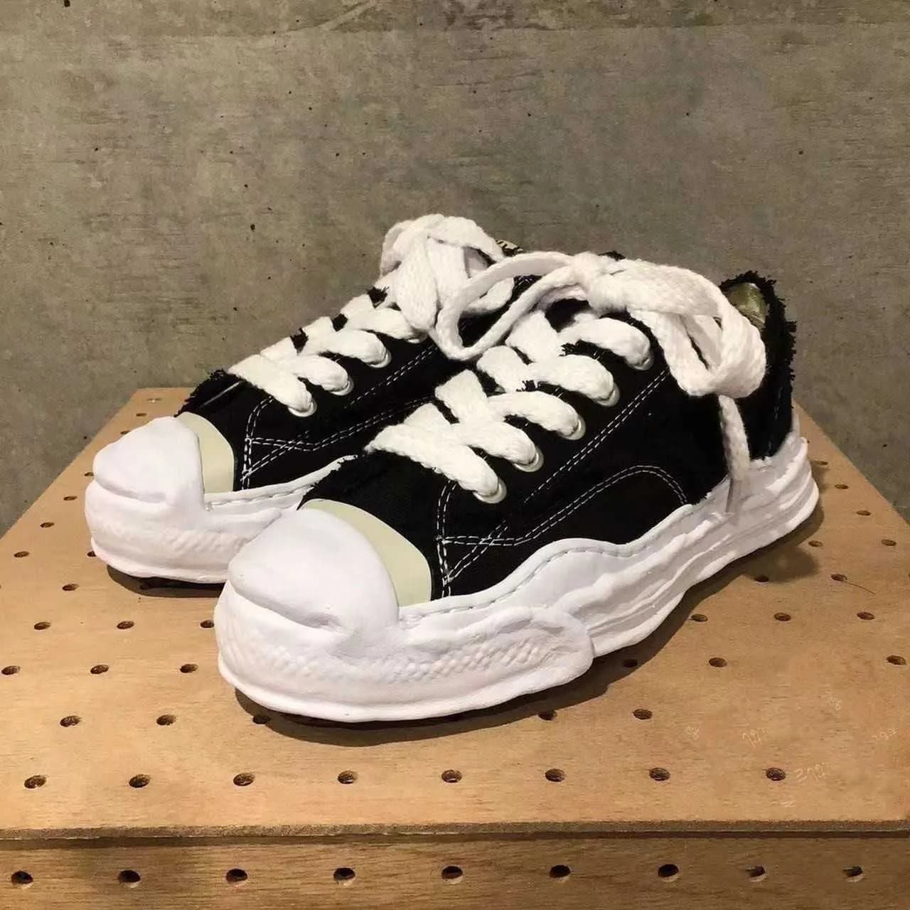 Chaussures décontractées de créateur co-marquées MMY Dissoing MDNS Maison Mihara Yasuhiro à semelles épaisses vertes Lovers Daddy Sports Casual