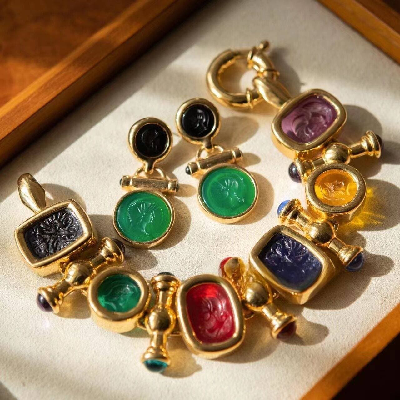 Jewelry That Can Bring You Good Luck Under The Influence Of Chinese Feng Shui Theology