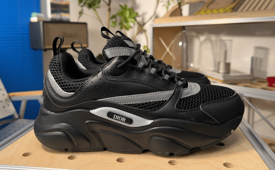 Nouvelles chaussures de sport décontractées basses B22 en maille ajourée, antichoc, antidérapantes et légères