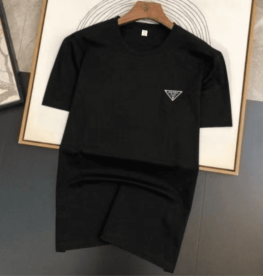 T-shirt à manches courtes pour hommes, version large, printemps et été 2024, ample, triangle, lettre, haut, couple, bas, tendance, vente en gros