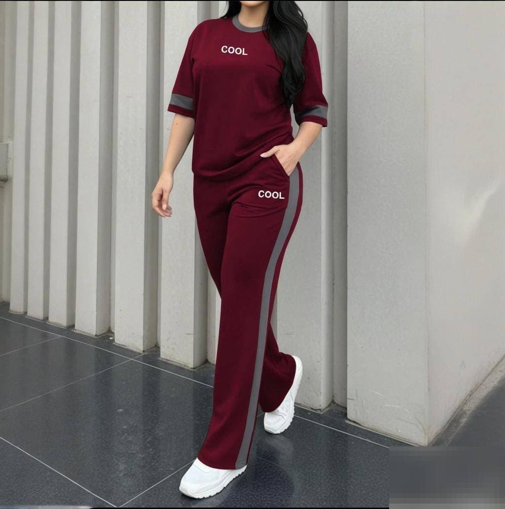Women's Spring/Summer/Fall Two Piece Set Crew Neck Short Sleeve T-Shirt & Casual Elastic Waist Loose Fitting Trousers