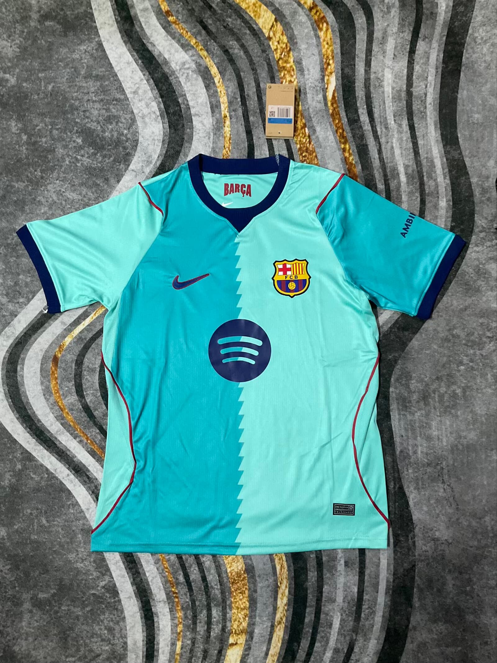 Maillot invité 2627 pour la nouvelle saison 2