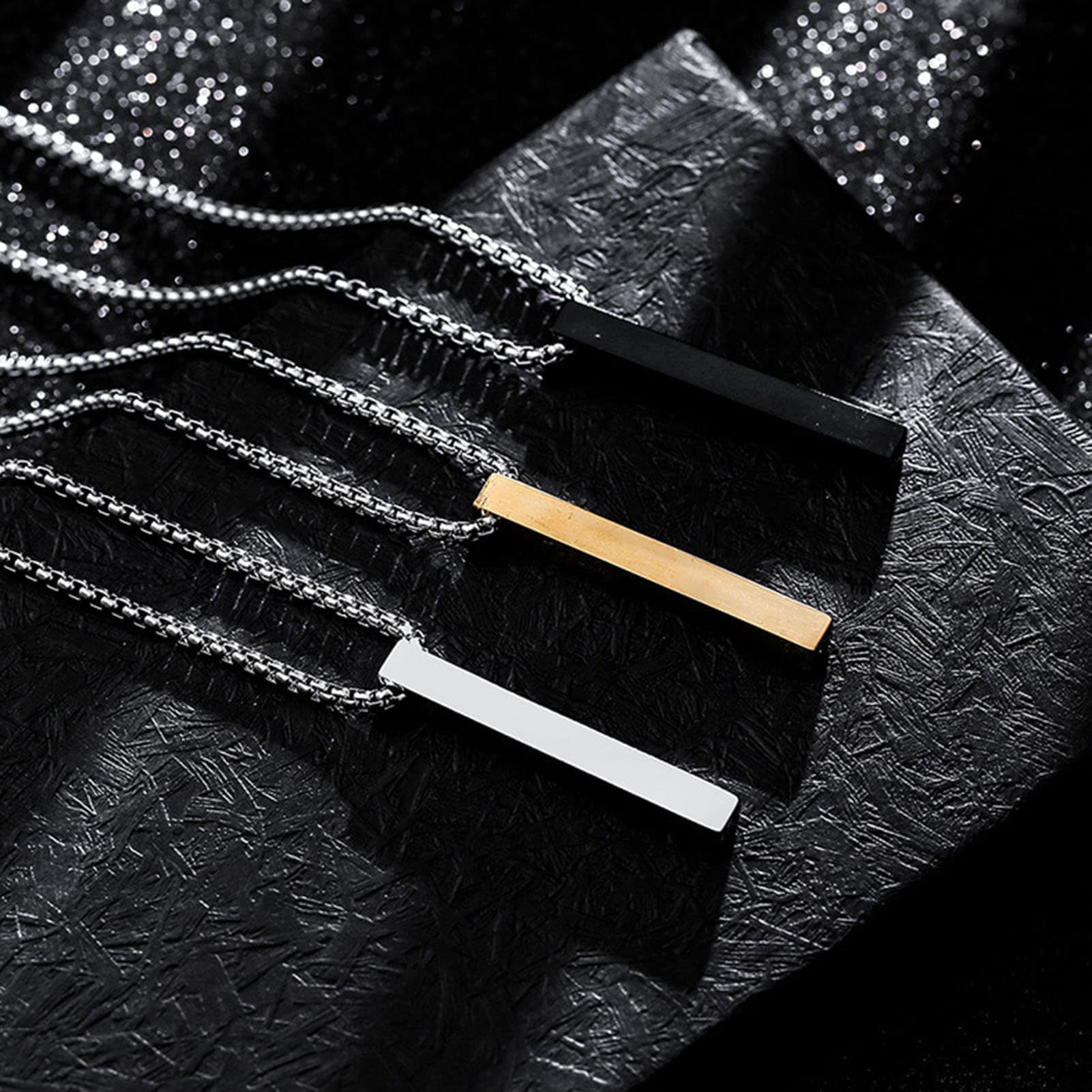 Qianbihe Men Necklace Stainless Steel Solid Color Chain Lightweight Male Pendant Gift-Black