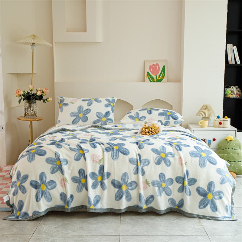 Milk Fleece Office Nap Blanket Autumn Winter Thickened Bed Sheet