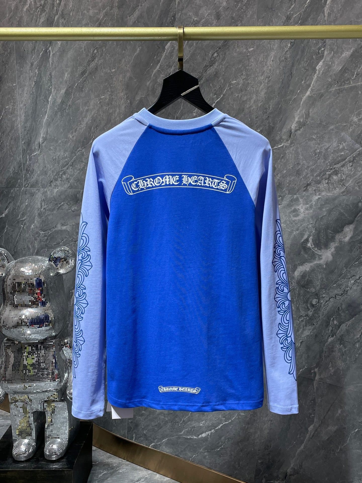 T-shirt à manches longues Chrome Hearts style fer à cheval – Coton premium, imprimé croix gothique, t-shirt streetwear graphique unisexe multico