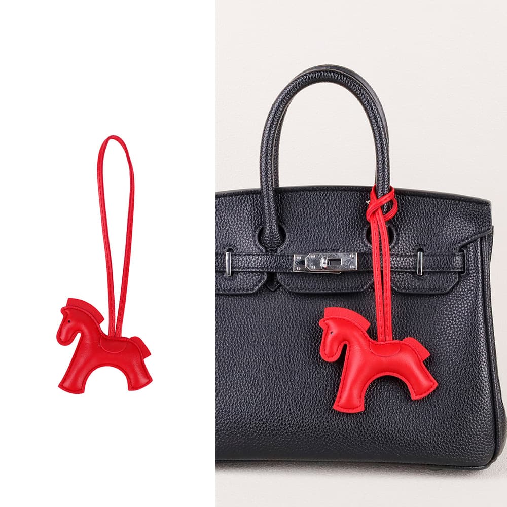 Fashionable And Versatile Original Design Pony Bag Pendant With A High-end Feel, Made Of PU Leather, Car Keychain