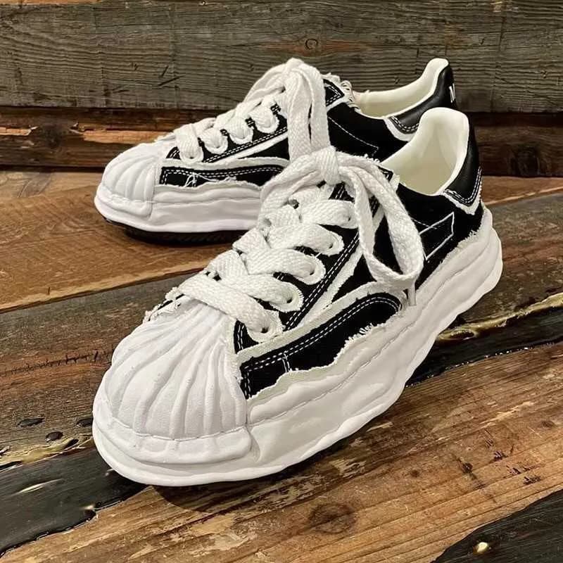 Chaussures décontractées de créateur co-marquées MMY Dissoing MDNS Maison Mihara Yasuhiro à semelles épaisses vertes Lovers Daddy Sports Casual