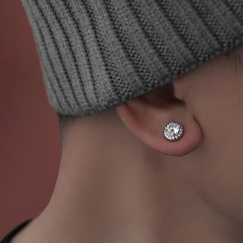 Magnetic Earrings For Men's Trendy Ear Clips Without Ear Holes For Women's Magnetic Suction Earrings