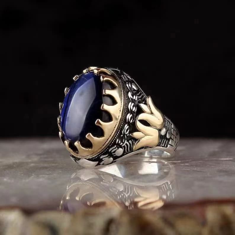 hot selling new two color men's retro inlaid sapphire ring