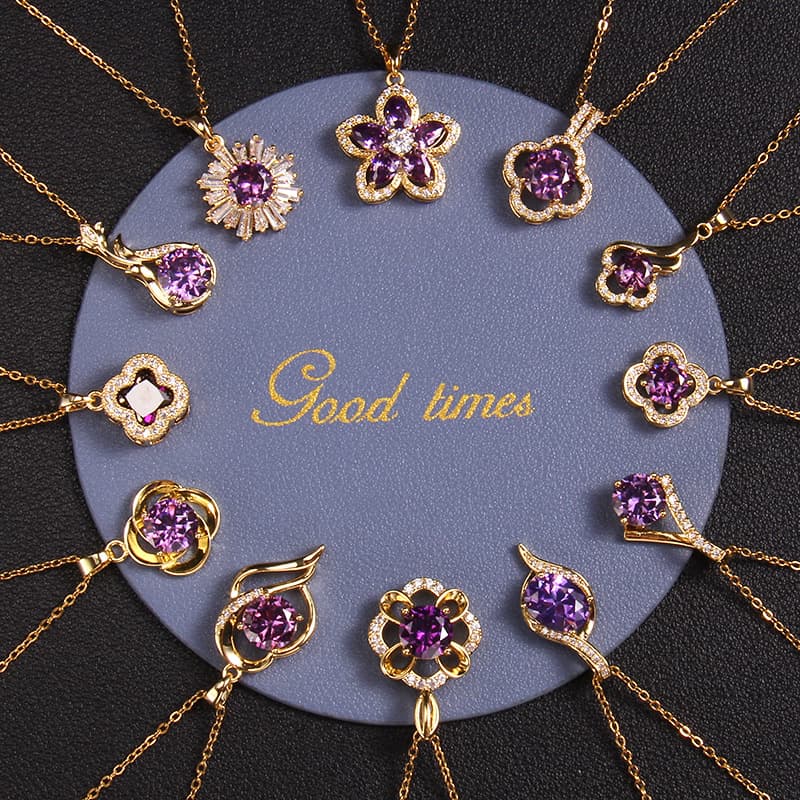 Necklaces Versatile, Niche Design, Ins Style, Purple Four Leaf Clover Love Pendant Jewelry