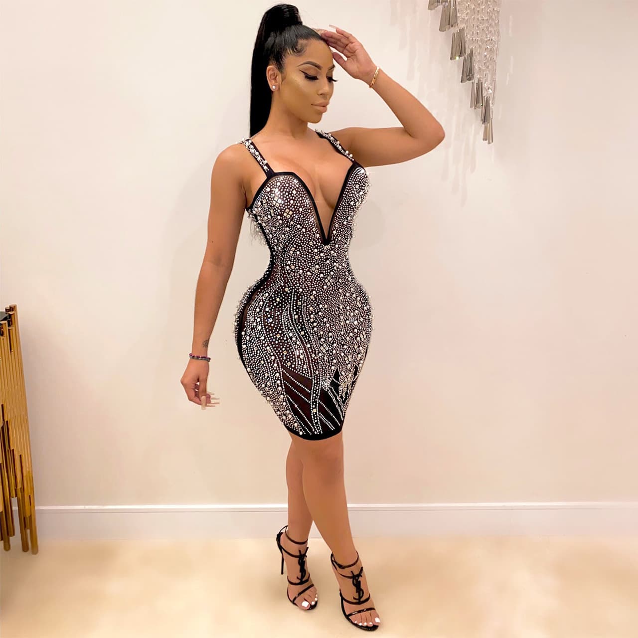 best-selling Autumn And Winter New Sexy Suspender Hot Diamond Bubble Bead V-neck Nightclub Party Dress