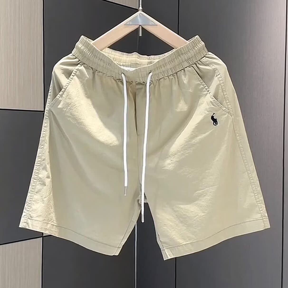 American Style 2026 New Summer Trendy Loose Casual Versatile Straight Sports Five-Point Shorts Men