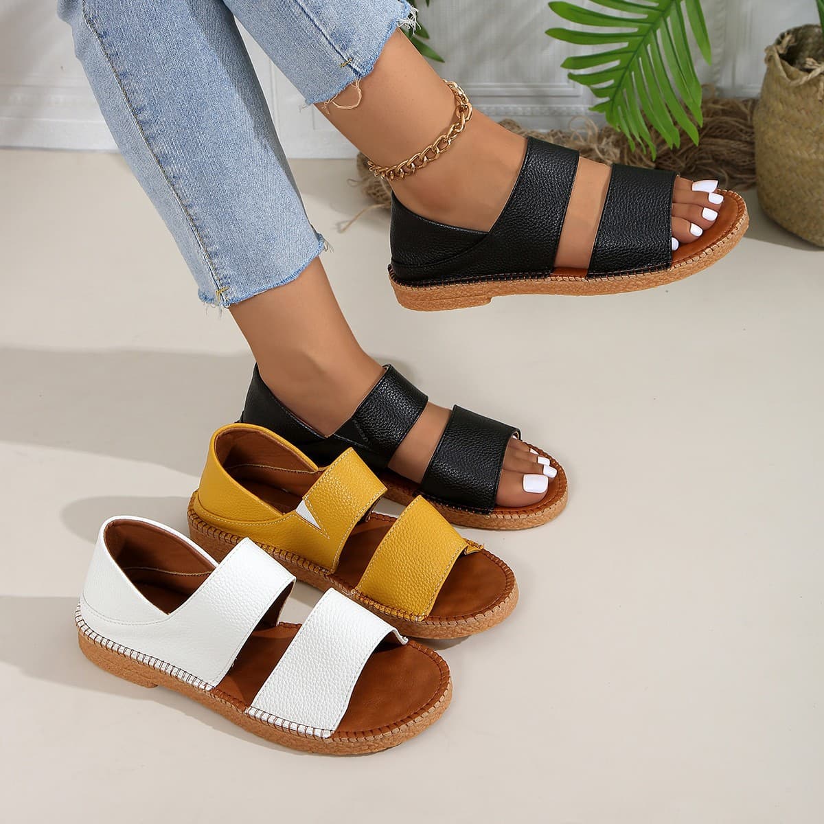 Large Size Summer New Fairy Style Flat Bottomed Soft Soled With A Back Bag And Roman Beach Sandals For Women