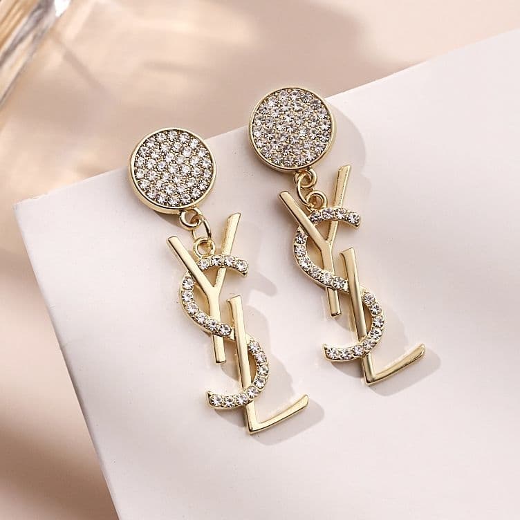 S argent aiguille Han Dongmen nouvelle mode sournoise lettre or diamant visage féminin boucles d'oreilles minces