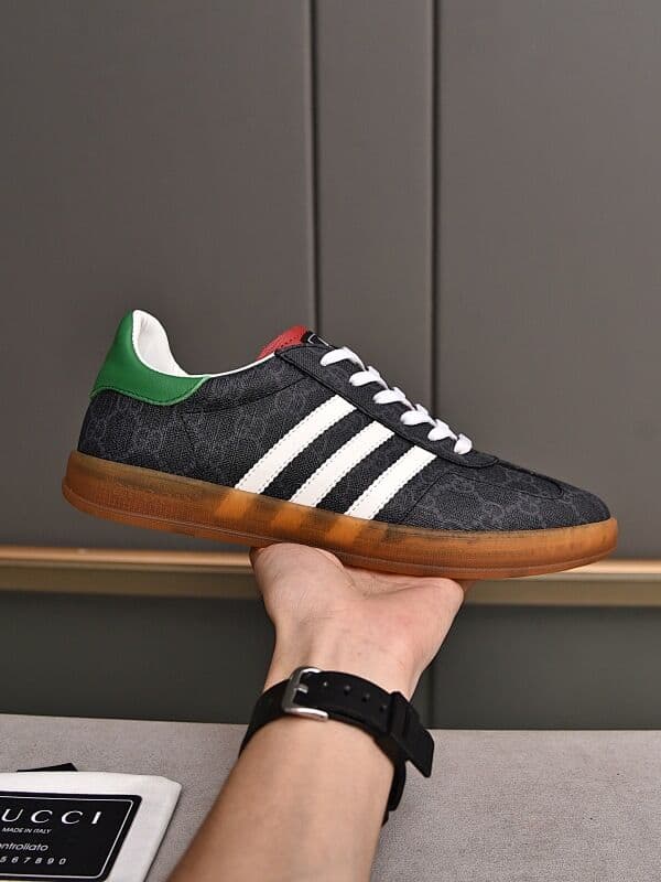 Chaussures de surf Gucci Joint pour hommes, idéales pour les sports et loisirs de plein air