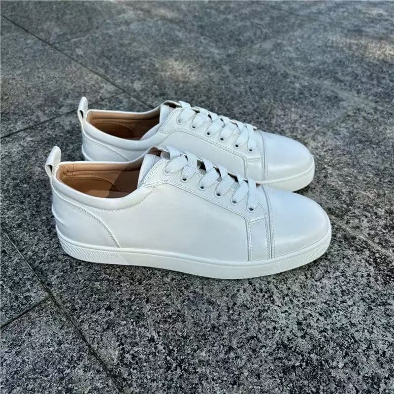 Chaussures pour hommes, ballerines brodées, semelle rouge, baskets tendance et décontractées à clous, blanches, en toile respirante, à lacets
