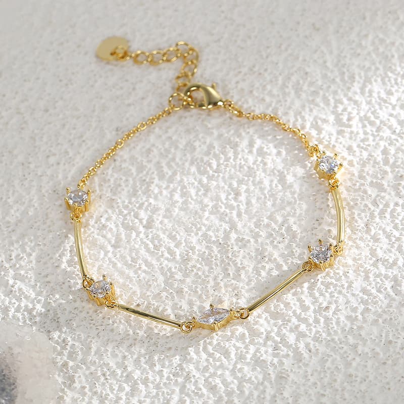 Charm Bracelets Brass Gold Plated Zircon Hand Jewelry Gentle Exquisite Light Luxury