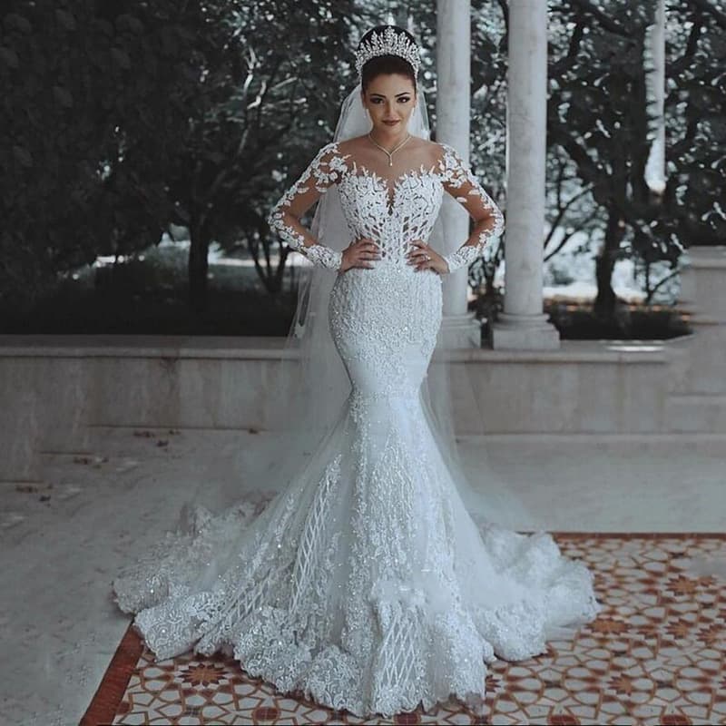 Women's wedding dress sexy deep V-neck fishtail lace wedding dress
