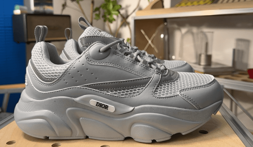 Nouvelles chaussures de sport décontractées basses B22 en maille ajourée, antichoc, antidérapantes et légères