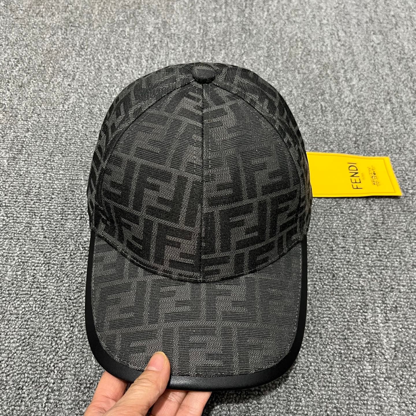 Casquette FENDI pour homme et femme, casquette de baseball tendance et polyvalente, chapeau de soleil pour les sports de plein air