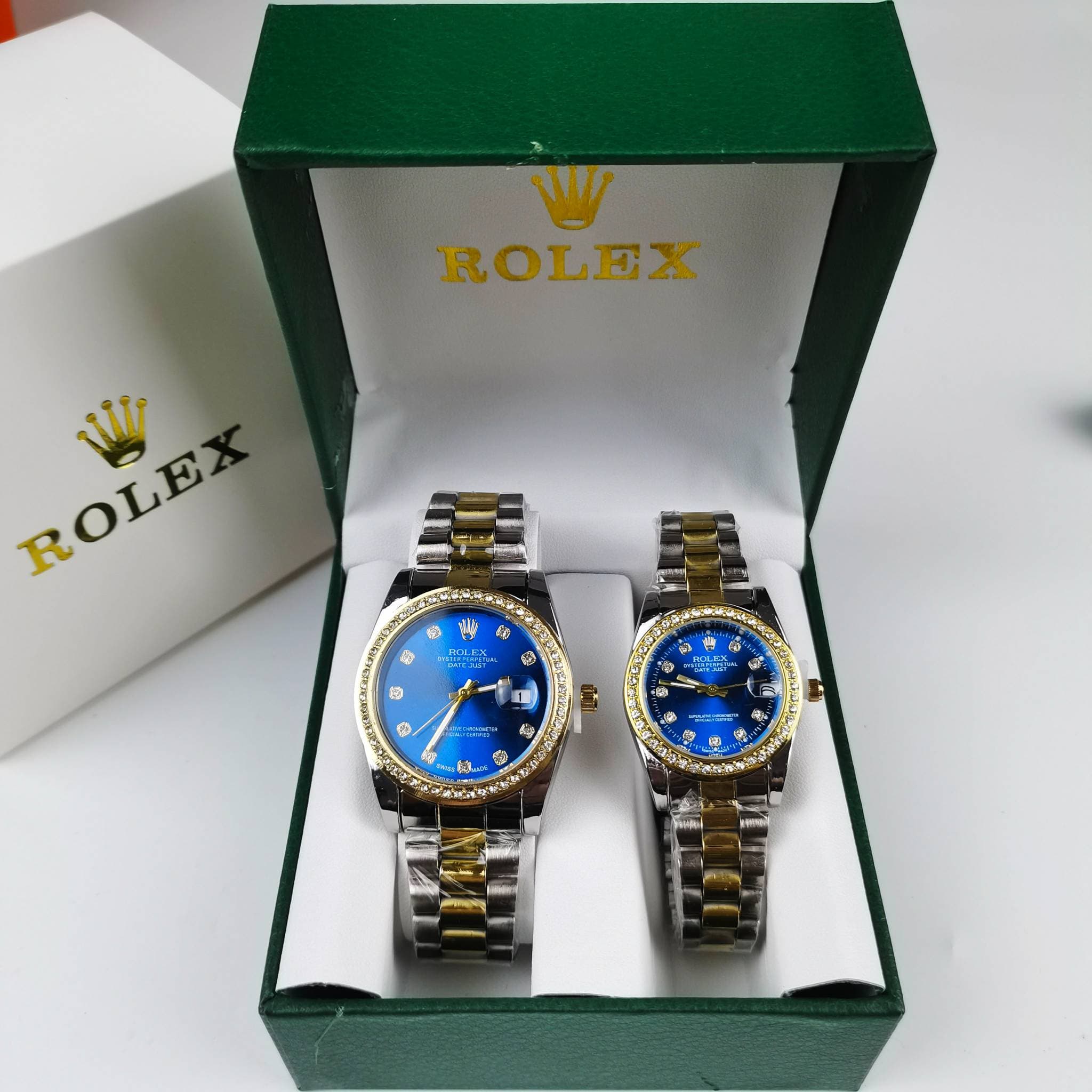 Série Submariner avec cadran calendrier bracelet en acier inoxydable entièrement en métal cadeau quotidien pour cent couples hommes femmes ensembl