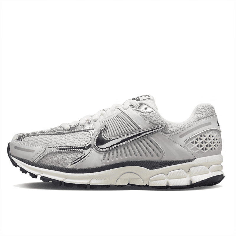 Chaussures de course Zoom Vomero 5 pour femmes, grises, blanches et argentées, semelle épaisse, FD0884-025
