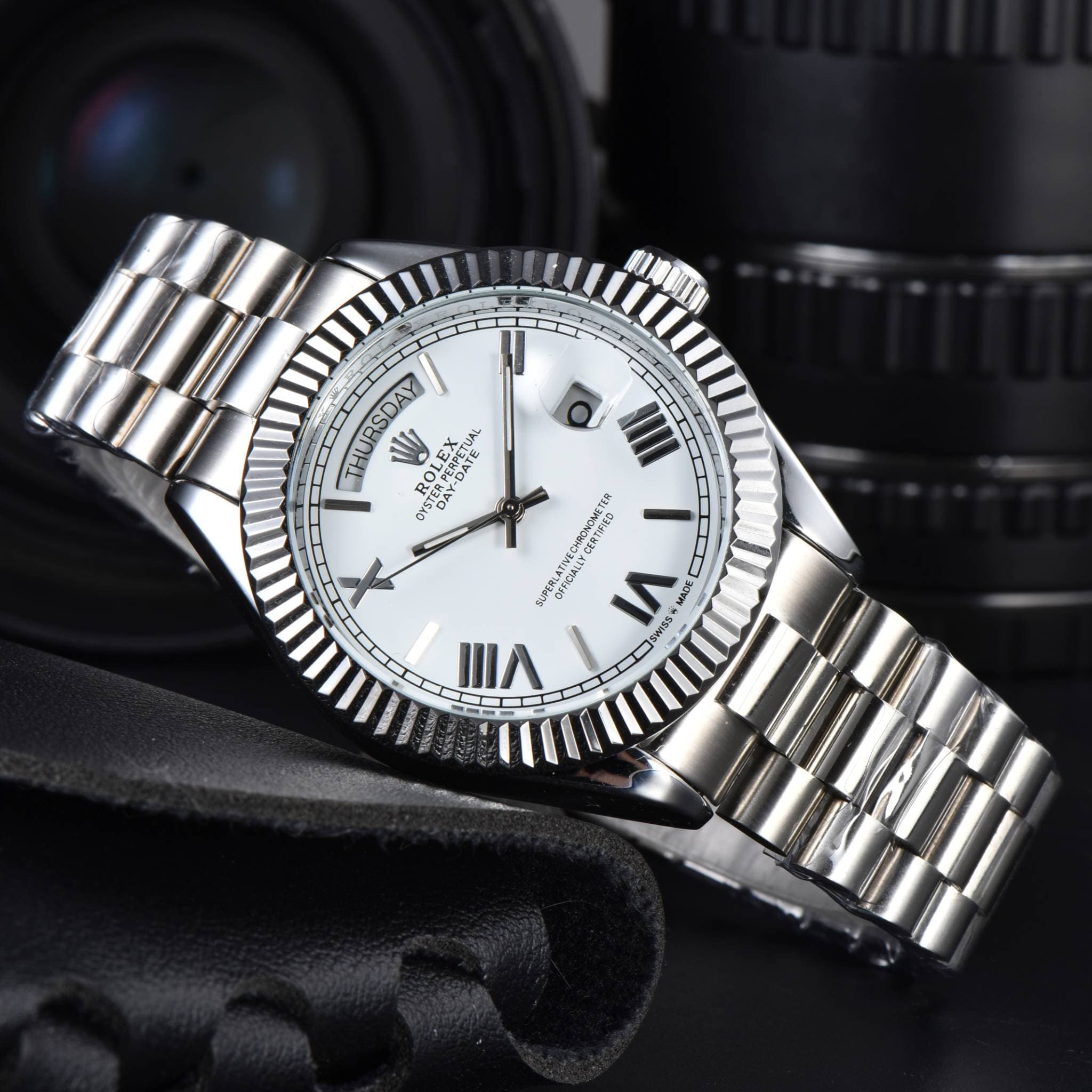 (DAY-DATE) Montre Oyster Perpetual Classic Double Date Cadran Bracelet en acier inoxydable Mouvement mécanique automatique