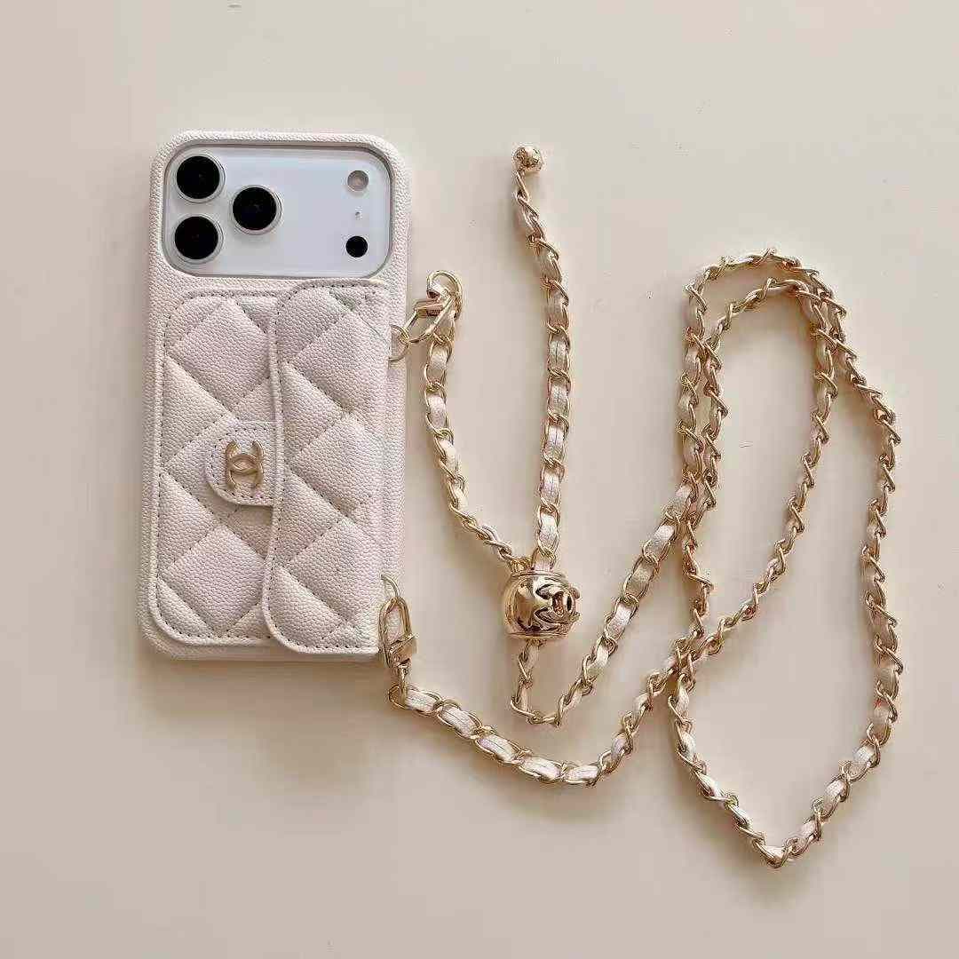 Étui bandoulière de luxe tendance pour iPhone 17, iPhone 16 Pro Max et iPhone 15. Étui de protection élégant en cuir avec chaîne pour iPhone 14