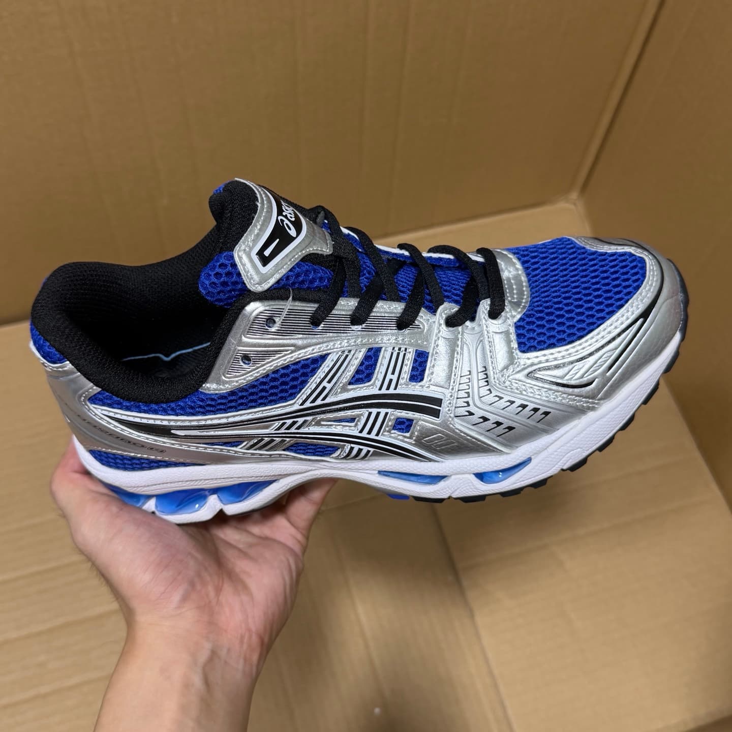 Chaussures de course Arthur Gel-Kayano 14 pour femme, originales et décontractées, idéales pour le sport, le trail et l'extérieur.