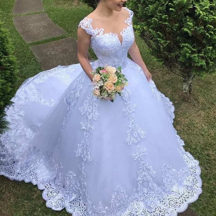 Women's Clothing new white retro lace V neck backless sexy wedding dress large size trailing