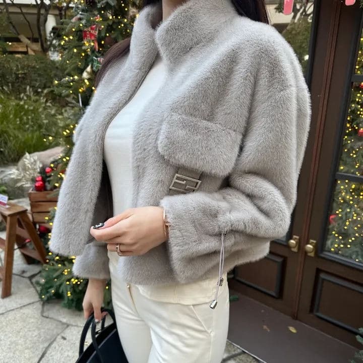 Women's Clothing Winter New Fur One piece Environmentally Friendly Mink Stand Collar Golden Mink Fur Coat Women's Short Fur Coat
