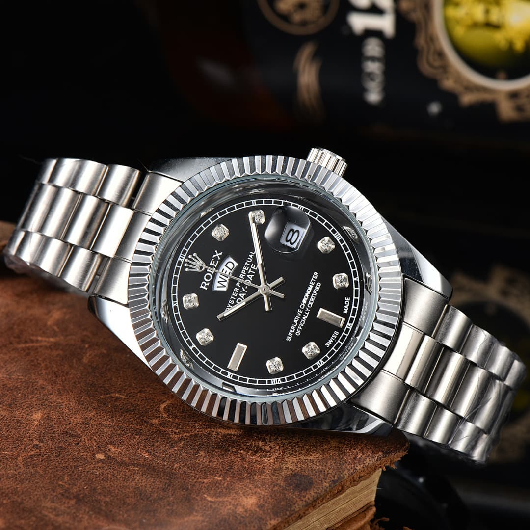 Montre classique à double calendrier pour affaires : une montre de luxe élégante et abordable