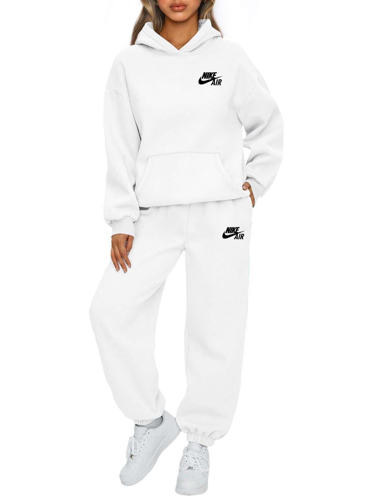 Ensemble sweat-shirt à capuche oversize et pantalon de jogging Nike uni