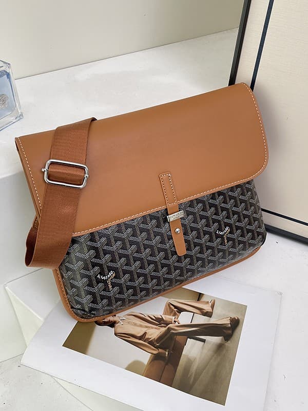 Le nouveau sac bandoulière Goya Bag, d'inspiration française et unisexe, est un sac à bandoulière grande capacité.