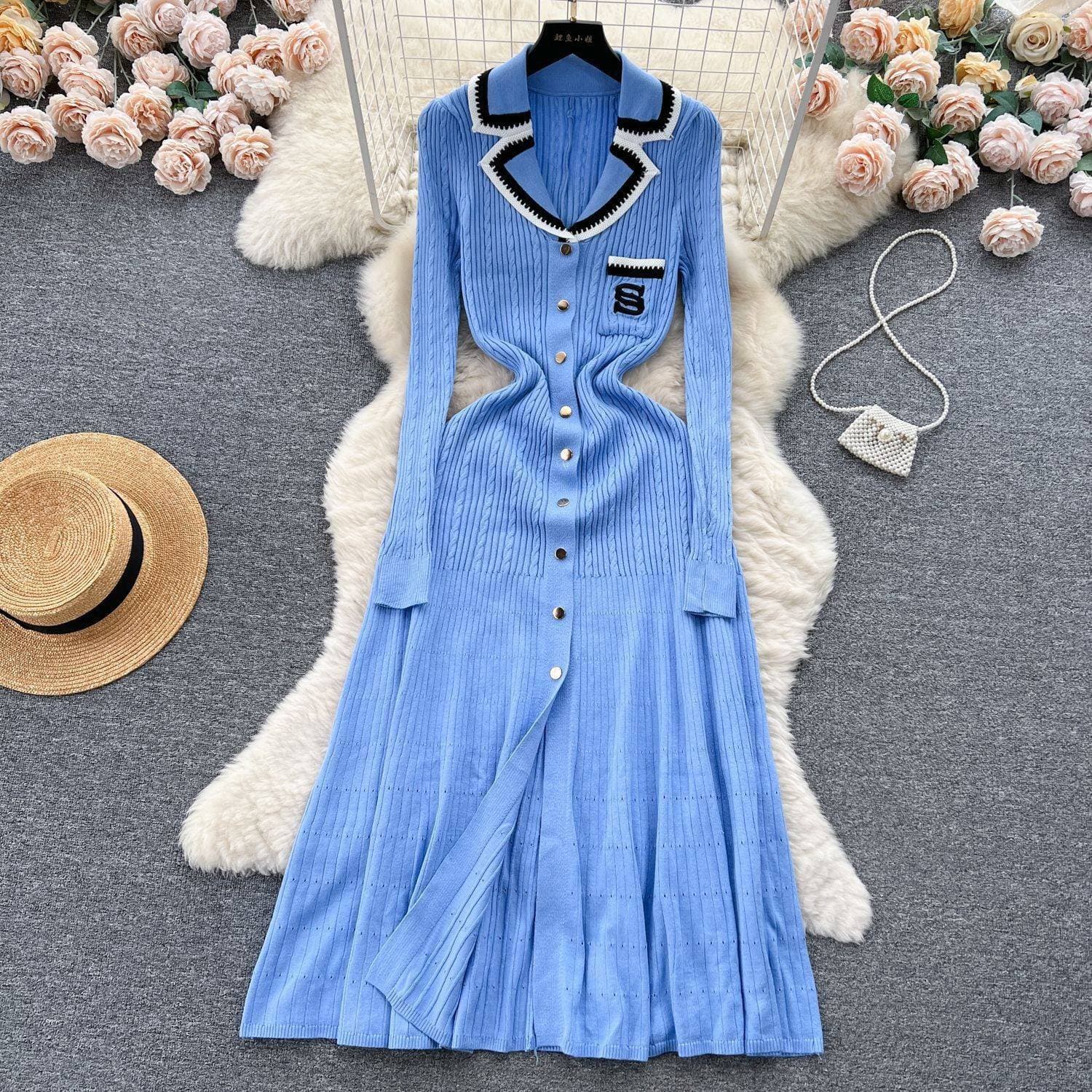 Autumn And Winter Xiaoxiang Style Celebrity Lady Short-sleeved Contrast Embroidered Dress Collar Waistline Slimming Single-breasted A- Shaped Knitted