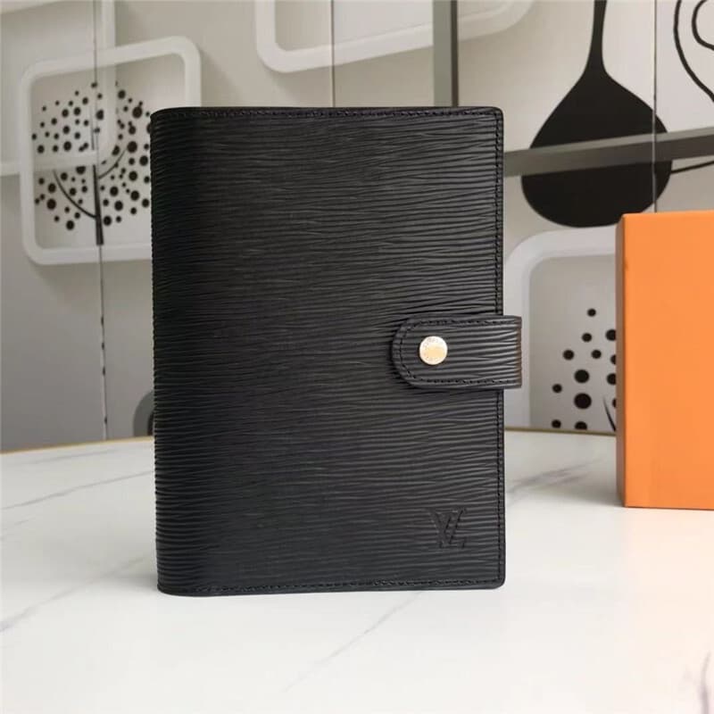 Couverture de carnet de notes Monogram Empreinte Series Classic, style luxueux et gaufré : un accessoire raffiné et élégant pour les négociatio