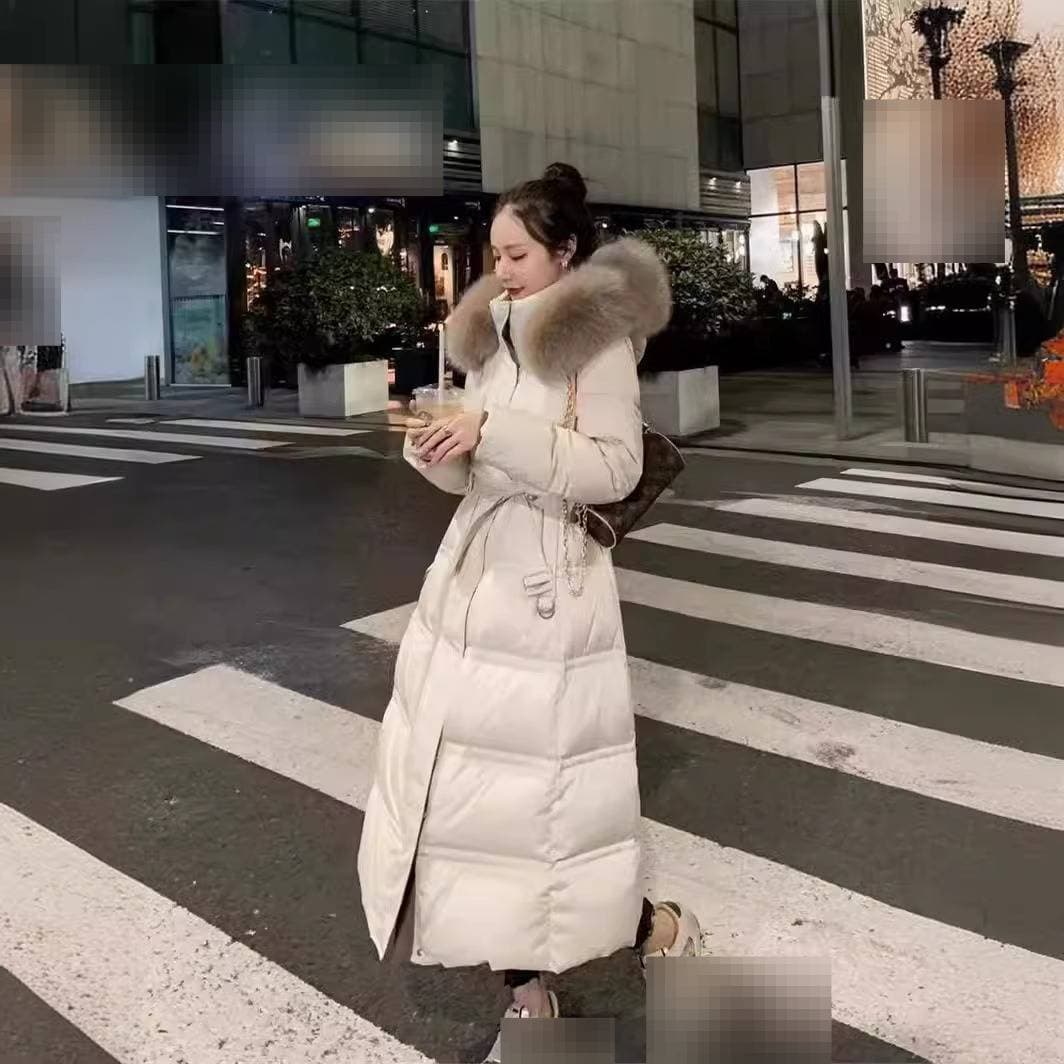Elegant Waist-Cinching Long Down Coat With Detachable Fox Fur Hood For Women – Winter Warmth & Style