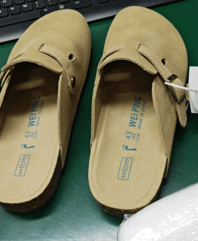 Sabots ouverts à l'arrière, inspirés des chaussures pour femmes | Mules à enfiler avec semelle intérieure souple | Pantoufles confortables et é