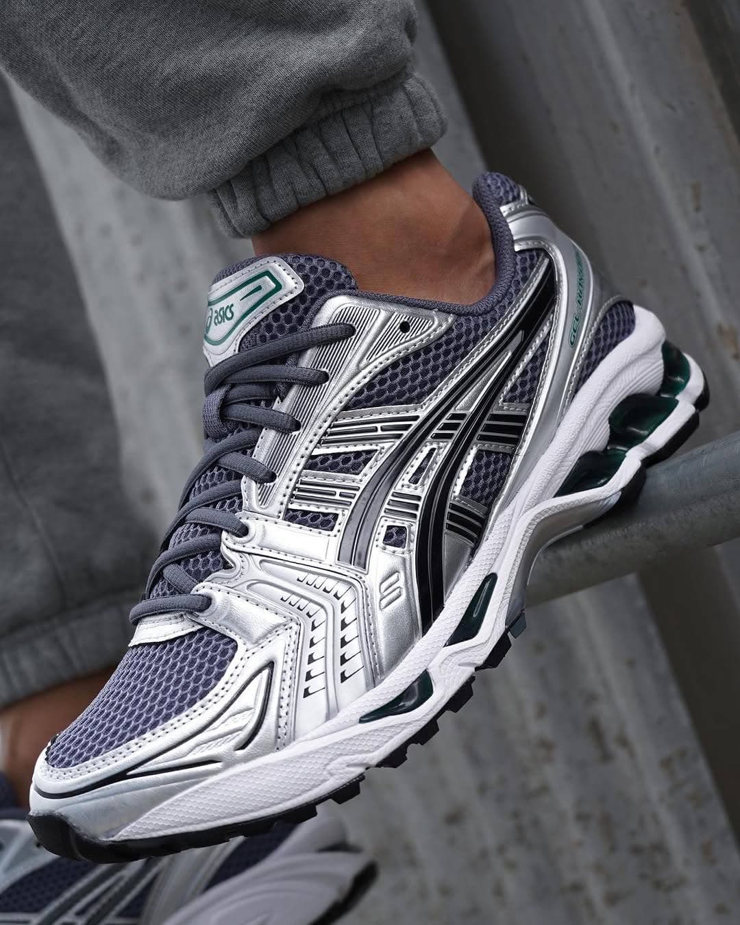 ASICS GEL-KAHANA TR Couple Retro Trendy Dad Shoes Breathable Versatile Sports Casual Shoes 1203A537-020